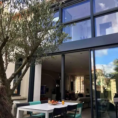 Villa Maison Contemporaine Plein Centre Piscine &jacuzzi