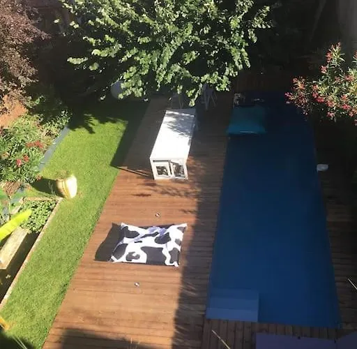 Maison Contemporaine Plein Centre Piscine &jacuzzi