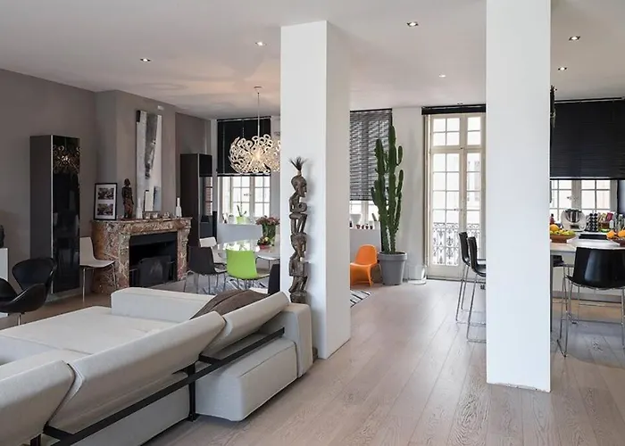 Maison Contemporaine Plein Centre Piscine &jacuzzi فيلة